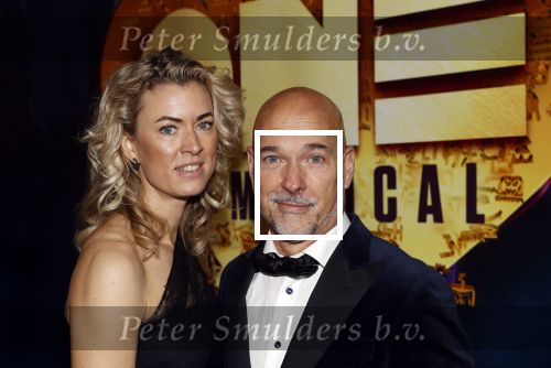 Aalsmeer 28 november 2021
Premiere One de musical . Rob Kamphues en zijn vriendin Kristi