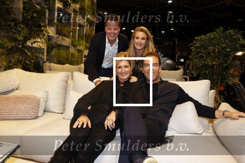Amsterdam 19 november 2021
Luxury fair in de rai. Robert Doornbos en zijn vriendin Chantal Bles en haar moeder