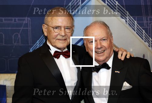 Almere 21 november 2021
Premiere van musical the Titanic in schouwburg Almere. Ronnie Tober met partner Jan Jochems