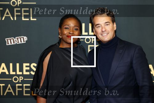 Amsterdam 1 november 2021
Premiere alles op tafel in het deLamar theater.
Rik v d Westelaken en Simone Weimans