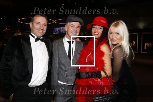 Amstrerdam 20 november 2021
VIP opening Masters Expo in de Rai . De fair heette voorheen Luxury fair. Erik Ka en zijn vrouw Sophia de Boer met vrienden
