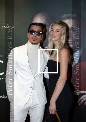 Amsterdam 23 november 2021
Premiere House of Gucci in pathe arena. Timor Steffens met vriendin Saskia Koelwijn