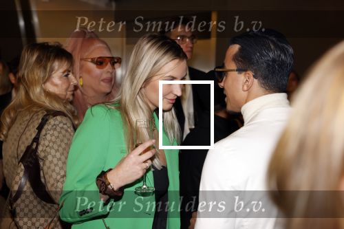Amsterdam 23 november 2021
Premiere House of Gucci in pathe arena. 
Timor Steffens en vriendin Zoe Ivory