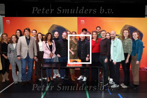 Amsterdam 30 november 2021
Presentatie cast Hij gelooft in mij met oa Martijn Fischer Roosmarijn Luyten Fabian Jansen Annick Boer en rachel Hazes .