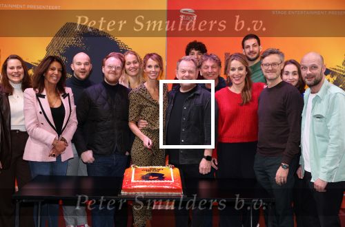 Amsterdam 30 november 2021
Presentatie cast Hij gelooft in mij met oa Martijn Fischer Roosmarijn Luyten Fabian Jansen Annick Boer en rachel Hazes .