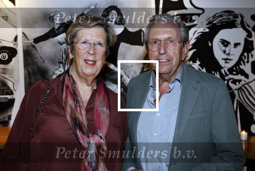 Zeist 27 november 2022
Presentatie boek en concert Laura Fygi in in Fygi Hotel.
Laura krijgt ook nog een koninklijke onderscheiding. Annemarie Jorritsma met haar man