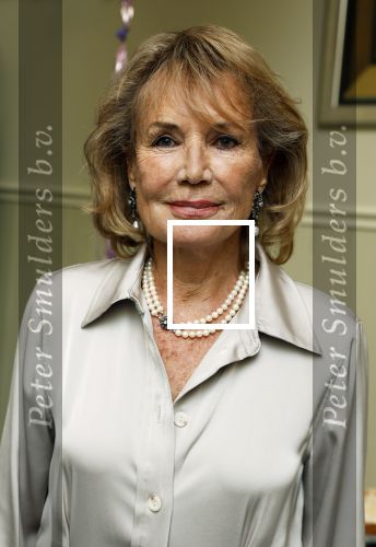 Amsterdam 17 november 2022
In theater Betty Asfalt viert Annemarie Oster haar 80e verjaardag .