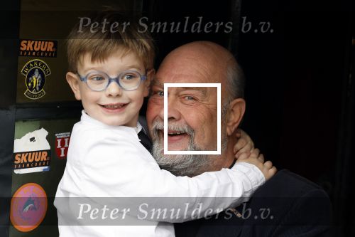 Baambrugge 11 december 2022
Presentatie kalendar met Harry Slinger en Bert Simhoffer. Harry kwam met zijn vrouw en Bert met zijn vrouw em 2 kinderen .