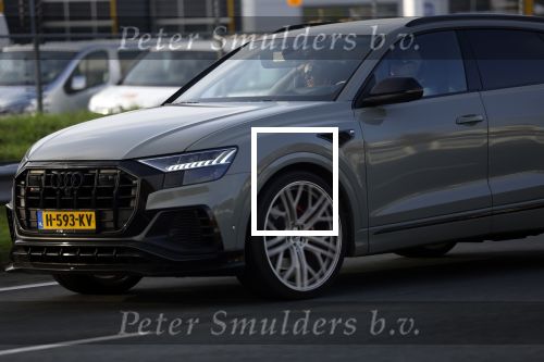 Amersfoort 1 december 2022
Bizzey met zijn vriendin in audi Q8 op de A1