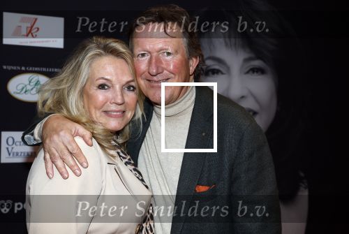 Zeist 27 november 2022
Presentatie boek en concert Laura Fygi in in Fygi Hotel.
Laura krijgt ook nog een koninklijke onderscheiding. Carla Sluyter met partner