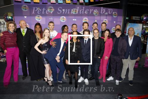 Amsterdam 17 december 2022
Premiere het feest van tante Ria in Pathe Noord .
Cast bestaat oa uit Najib Amhali Tooske Ragas Edo Brunner Edsilia Rombley Jack v gelder Pim Muda Thimo v Haaren  Ridder v Kooten Esther Mbire en Piet Tomassen.