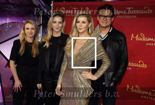 Amsterdam 1 december 2022
Het nieuwe beeld van Chantal janzen wordt onthult bij Madame Tussaud, Ook aanwezig Chantal haar styliste Kelly Huisman en visagist /kapper Leco v Zadelhoff