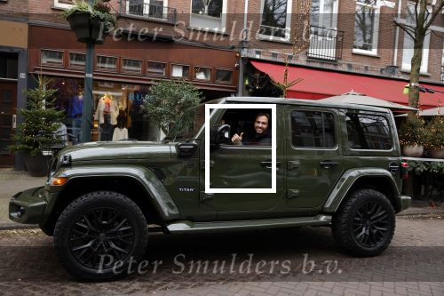 Amsterdam 5 december 2022
Dave Roelvink in zijn nieuwe Jeep Titan