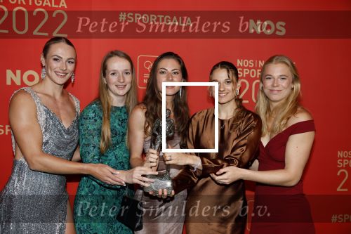 Amsterdam 21 december 2022
Sportman en Sportvrouw van het jaar Gala in AFAS Live.
De estafette atletiek vrouwen op 4x400 meter winnen de Sportploeg van het Jaar 
Eveline Saalberg, Lieke Klaver, Lisanne de Witte en Femke Bol naar een Nederlands record. In de heats kwamen ook Andrea Bouma en Laura de Witte in actie op de 4x400 meter.