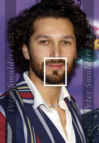 Amsterdam 17 december 2022
Premiere het feest van tante Ria in Pathe Noord .
Cast bestaat oa uit Najib Amhali Tooske Ragas Edo Brunner Edsilia Rombley Jack v gelder Pim Muda Thimo v Haaren  Ridder v Kooten Esther Mbire en Piet Tomassen. Diego Gonzalez-Clark met zijn partner