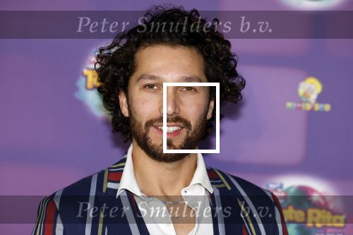 Amsterdam 17 december 2022
Premiere het feest van tante Ria in Pathe Noord .
Cast bestaat oa uit Najib Amhali Tooske Ragas Edo Brunner Edsilia Rombley Jack v gelder Pim Muda Thimo v Haaren  Ridder v Kooten Esther Mbire en Piet Tomassen. Diego Gonzalez-Clark met zijn partner