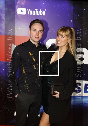 Amsterdam 13 december 2022
YouTube event in Tuschinski. Dylan Haegens met zijn zwangere vrouw