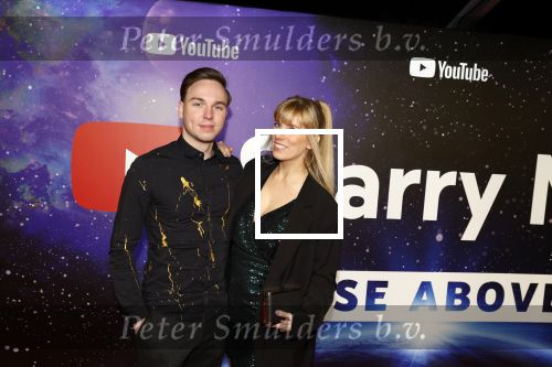 Amsterdam 13 december 2022
YouTube event in Tuschinski. Dylan Haegens met zijn zwangere vrouw