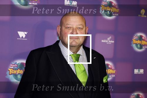 Amsterdam 17 december 2022
Premiere het feest van tante Ria in Pathe Noord .
Cast bestaat oa uit Najib Amhali Tooske Ragas Edo Brunner Edsilia Rombley Jack v gelder Pim Muda Thimo v Haaren  Ridder v Kooten Esther Mbire en Piet Tomassen. Edo Brunner kwam met zijn vrouw en kinderen