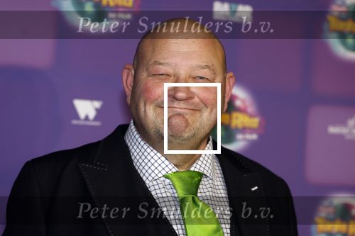 Amsterdam 17 december 2022
Premiere het feest van tante Ria in Pathe Noord .
Cast bestaat oa uit Najib Amhali Tooske Ragas Edo Brunner Edsilia Rombley Jack v gelder Pim Muda Thimo v Haaren  Ridder v Kooten Esther Mbire en Piet Tomassen. Edo Brunner kwam met zijn vrouw en kinderen