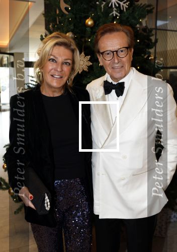 Den Haag 12 december 2022
Society Lunch in het crown Plaza hotel.
Frank Janssen met goede vriendin Gwenny