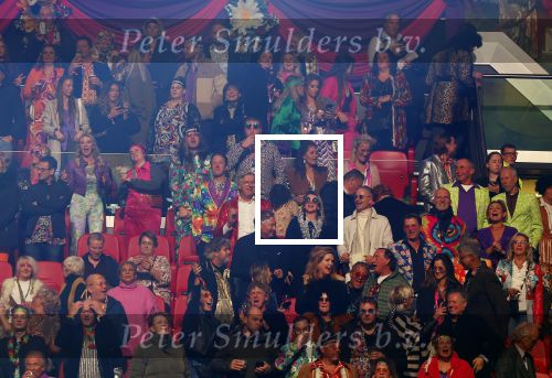 Amsterdam 19 november 2022
Toppers in concert in deJohan Cruijff arena.
Met oa Jeroen v d Boom Rene Froger Gerard Joling en Jan Smit.
Frank Rijkaard met zijn vrouw StephanieTheo Dietz met zijn vrouw Mariska Carolien Tensen met haar man Ernst jan en Monique des Bouvrie en vriend Otto Klein