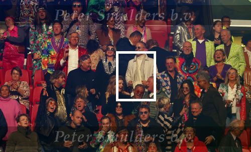 Amsterdam 19 november 2022
Toppers in concert in deJohan Cruijff arena.
Met oa Jeroen v d Boom Rene Froger Gerard Joling en Jan Smit.
Frank Rijkaard met zijn vrouw StephanieTheo Dietz met zijn vrouw Mariska Carolien Tensen met haar man Ernst jan en Monique des Bouvrie en vriend Otto Klein