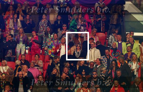 Amsterdam 19 november 2022
Toppers in concert in deJohan Cruijff arena.
Met oa Jeroen v d Boom Rene Froger Gerard Joling en Jan Smit.
Frank Rijkaard met zijn vrouw StephanieTheo Dietz met zijn vrouw Mariska Carolien Tensen met haar man Ernst jan en Monique des Bouvrie en vriend Otto Klein