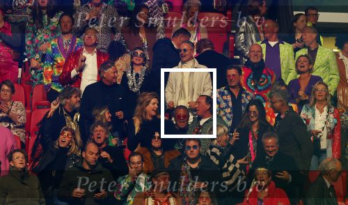 Amsterdam 19 november 2022
Toppers in concert in deJohan Cruijff arena.
Met oa Jeroen v d Boom Rene Froger Gerard Joling en Jan Smit.
Frank Rijkaard met zijn vrouw StephanieTheo Dietz met zijn vrouw Mariska Carolien Tensen met haar man Ernst jan en Monique des Bouvrie en vriend Otto Klein