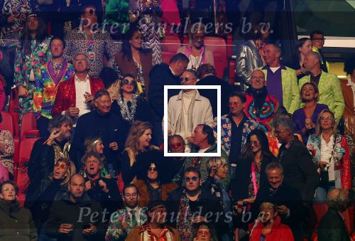Amsterdam 19 november 2022
Toppers in concert in deJohan Cruijff arena.
Met oa Jeroen v d Boom Rene Froger Gerard Joling en Jan Smit.
Frank Rijkaard met zijn vrouw StephanieTheo Dietz met zijn vrouw Mariska Carolien Tensen met haar man Ernst jan en Monique des Bouvrie en vriend Otto Klein