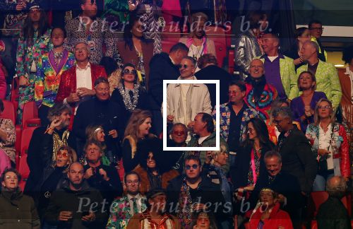 Amsterdam 19 november 2022
Toppers in concert in deJohan Cruijff arena.
Met oa Jeroen v d Boom Rene Froger Gerard Joling en Jan Smit.
Frank Rijkaard met zijn vrouw StephanieTheo Dietz met zijn vrouw Mariska Carolien Tensen met haar man Ernst jan en Monique des Bouvrie en vriend Otto Klein