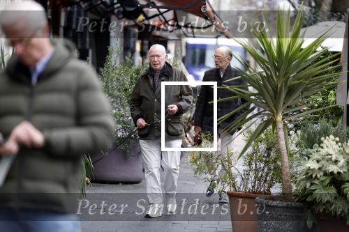 Amsterdam 18 november 2022
Frans Mulder met partner en hun hondje in Amsterdam zuid.