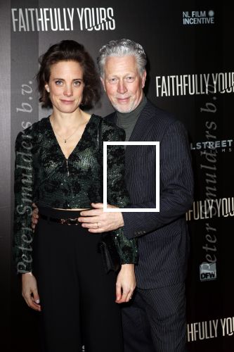 Amsterdam 19 december 2022
Premiere Faithfully Yours in Tuschinski
Hajo Bruins met partner Linda v d Heuvel