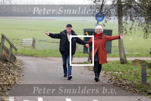 Baambrugge 11 december 2022
Presentatie kalendar met Harry Slinger en Bert Simhoffer. Harry kwam met zijn vrouw en Bert met zijn vrouw em 2 kinderen .