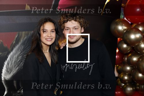 Amsterdam 10 december 2022
Premiere de gelaarsde kat in Pathe Arena .
Holly Brood kwam met Soy Kroon