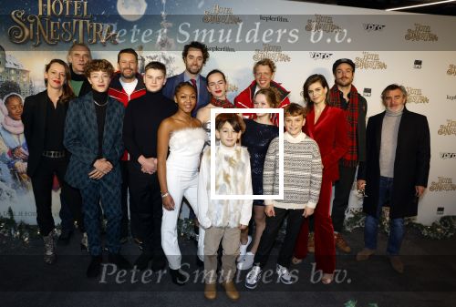 Amsterdam 11 december 2022
Premiere Hotel Sinestra in Pathe Noord .
Cast Hotel Sinestra