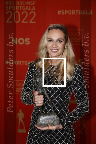 Amsterdam 21 december 2022
Sportman en Sportvrouw van het jaar Gala in AFAS Live. Sportvrouw van het jaar Irene Schouten . Ook haar maan DirkJan Mak was aanwezig.