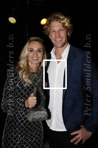 Amsterdam 21 december 2022
Sportman en Sportvrouw van het jaar Gala in AFAS Live. Sportvrouw van het jaar Irene Schouten . Ook haar maan DirkJan Mak was aanwezig.