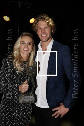 Amsterdam 21 december 2022
Sportman en Sportvrouw van het jaar Gala in AFAS Live. Sportvrouw van het jaar Irene Schouten . Ook haar maan DirkJan Mak was aanwezig.