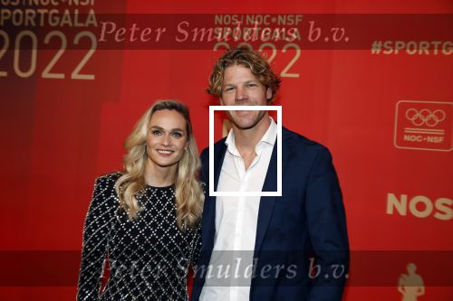 Amsterdam 21 december 2022
Sportman en Sportvrouw van het jaar Gala in AFAS Live. Sportvrouw van het jaar Irene Schouten . Ook haar maan DirkJan Mak was aanwezig.