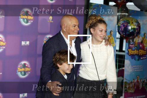 Amsterdam 17 december 2022
Premiere het feest van tante Ria in Pathe Noord .
Jack v Gelder kwam met zijn kleinkinderen