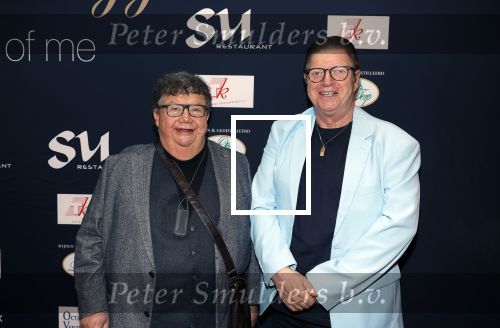 Zeist 27 november 2022
Presentatie boek en concert Laura Fygi in in Fygi Hotel.
Laura krijgt ook nog een koninklijke onderscheiding. Jimmy Hutchinson met partner