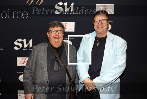 Zeist 27 november 2022
Presentatie boek en concert Laura Fygi in in Fygi Hotel.
Laura krijgt ook nog een koninklijke onderscheiding. Jimmy Hutchinson met partner