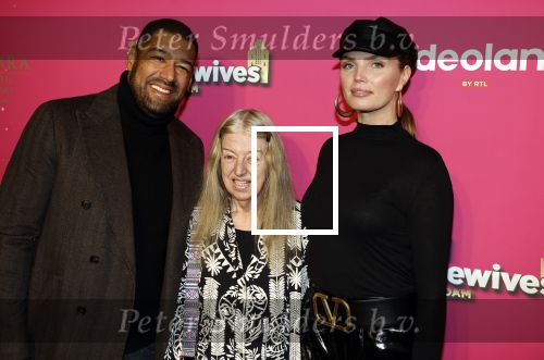 Amsterdam 22 november 2022
Presentatie Real Housewifes of Amsterdam in Hotel Krasnapolsky  van Videoland. Kim Feenstra kwam met haar partner Stanley Tailor en zijn moeder