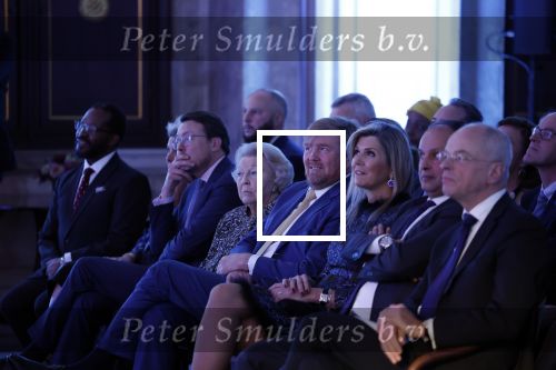 Amsterdam 7 december 2022
Prins Claus prijzen in paleis op de dam . Aanwezig Koning Willem Alexander Koningin Maxima Prinses Beatrix Prins Constantijn en Prinses laurentien.