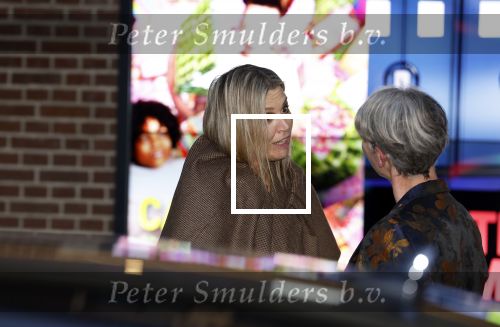 Amsterdam 22 november 2022
Koningin Maxima op bezoek bij het tropenmuseum. Ze heeft meer beveilingsautos achter haar rijden dan normaal