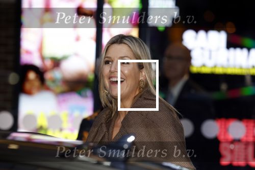 Amsterdam 22 november 2022
Koningin Maxima op bezoek bij het tropenmuseum. Ze heeft meer beveilingsautos achter haar rijden dan normaal