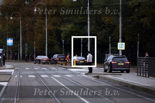 Amsterdam 22 november 2022
Koningin Maxima op bezoek bij het tropenmuseum. Ze heeft meer beveilingsautos achter haar rijden dan normaal