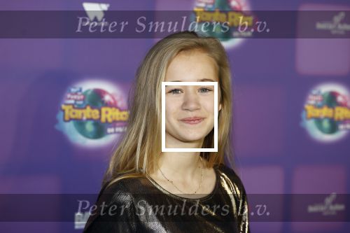 Amsterdam 17 december 2022
Premiere het feest van tante Ria in Pathe Noord .
Cast bestaat oa uit Najib Amhali Tooske Ragas Edo Brunner Edsilia Rombley Jack v gelder Pim Muda Thimo v Haaren  Ridder v Kooten Esther Mbire en Piet Tomassen. Liz Vergeet