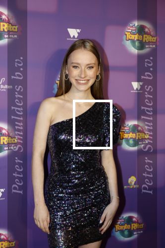 Amsterdam 17 december 2022
Premiere het feest van tante Ria in Pathe Noord .
Cast bestaat oa uit Najib Amhali Tooske Ragas Edo Brunner Edsilia Rombley Jack v gelder Pim Muda Thimo v Haaren  Ridder v Kooten Esther Mbire en Piet Tomassen. Lonneke v Krimpen